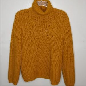 Lucky Brand Crocheted T Neck Sweater M